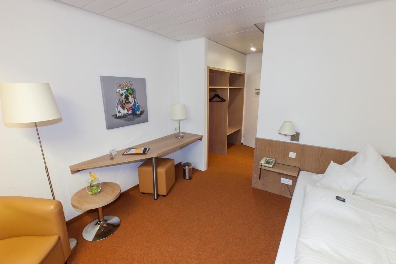 Hotel Am Springhorstsee Großburgwedel Εξωτερικό φωτογραφία